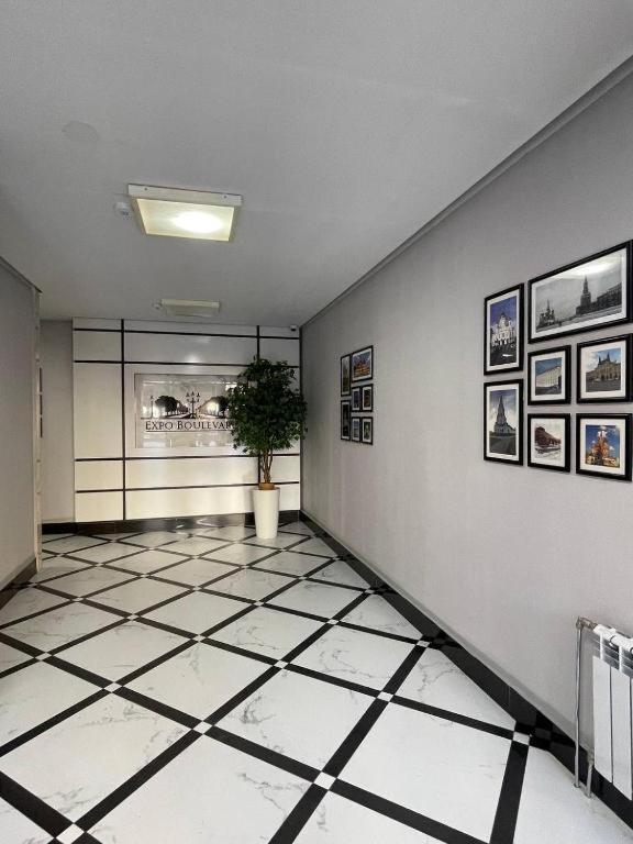 Ernaz Plus Apartments-Expo-Boulevard 130 アスターナ エクステリア 写真