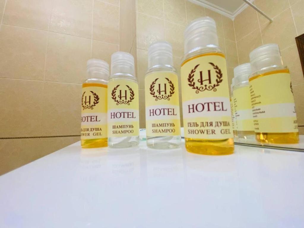 Ernaz Plus Apartments-Expo-Boulevard 130 アスターナ エクステリア 写真